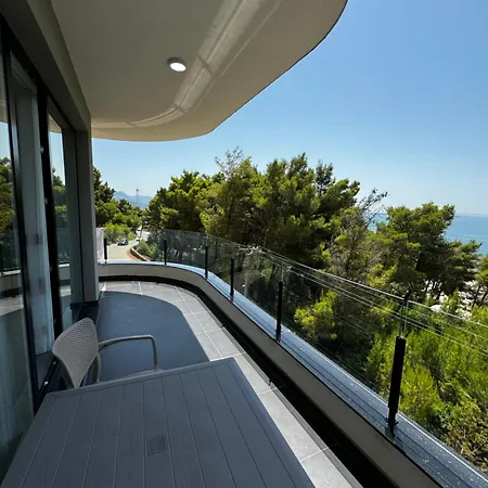 Apartment Marku *
